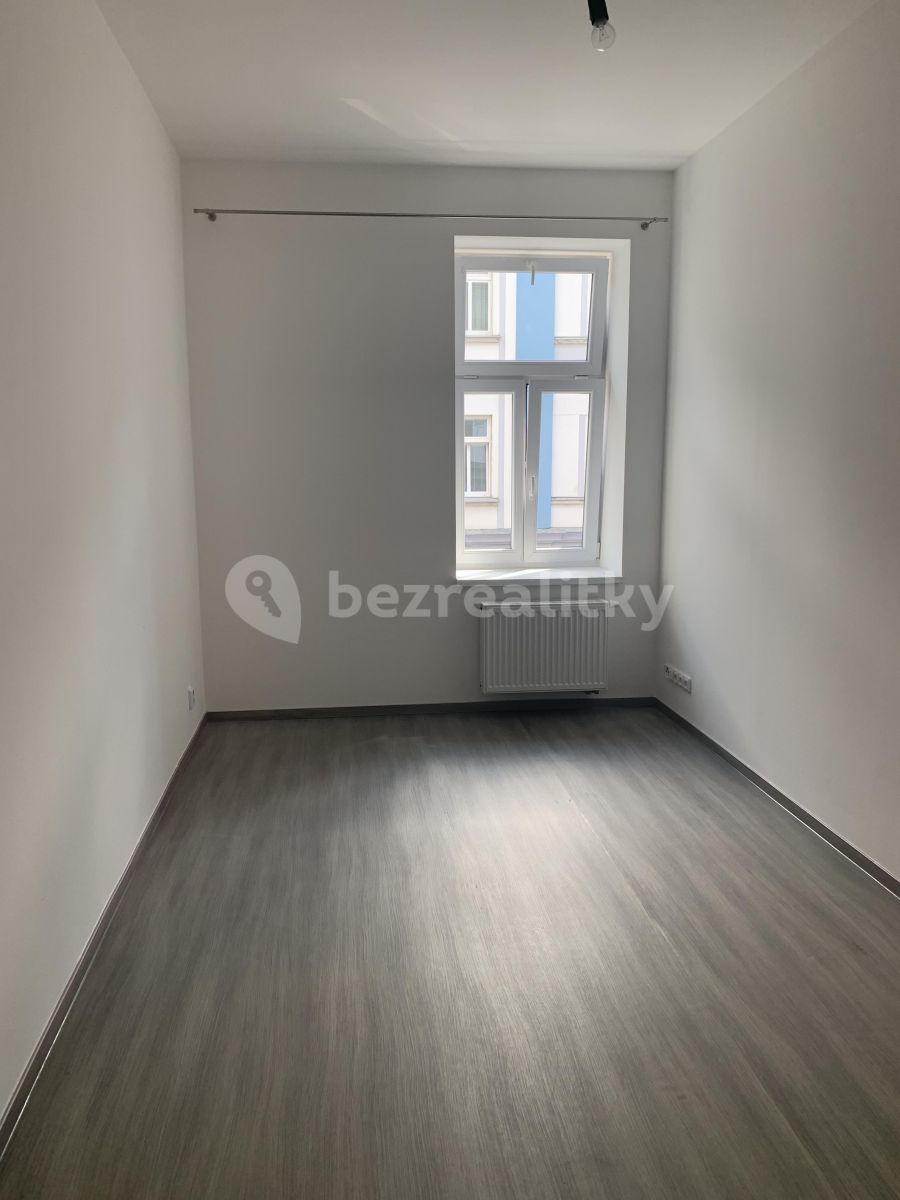 Pronájem bytu 2+1 55 m² — photo 2