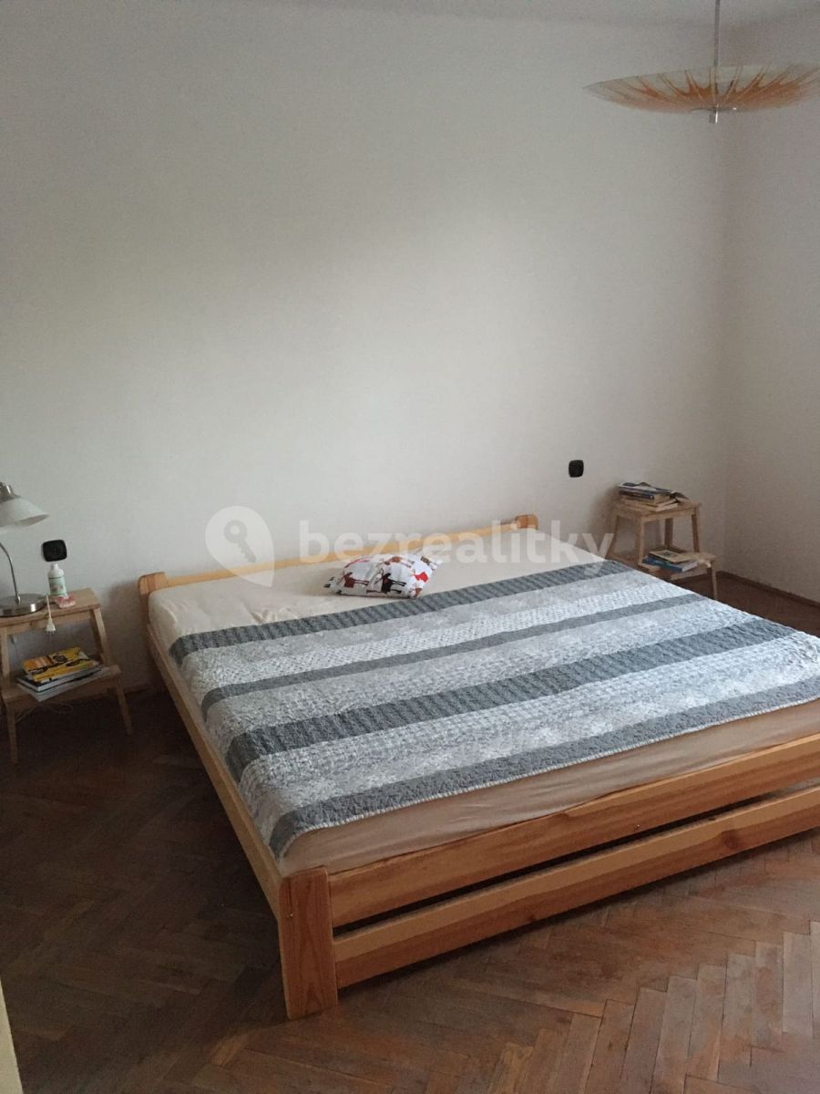 Pronájem bytu 3+1 134 m² — photo 3