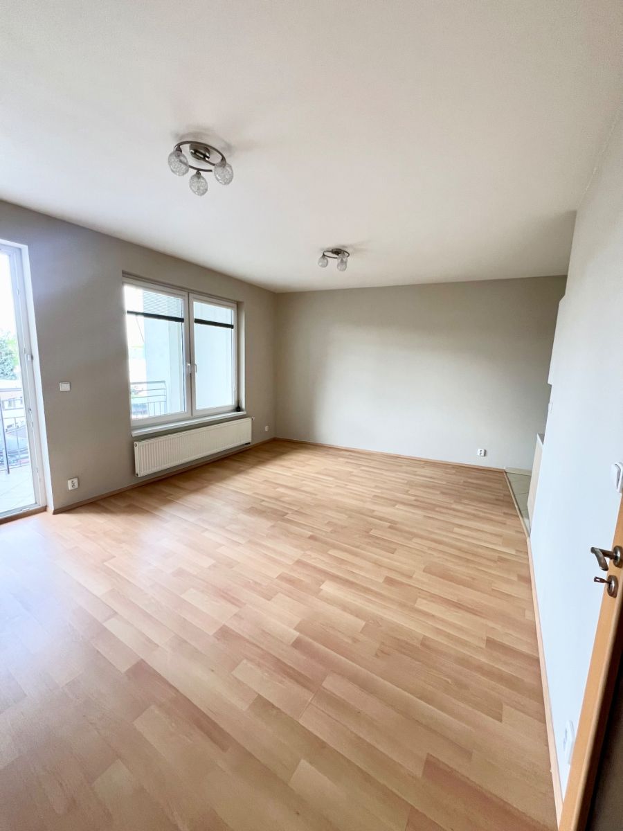 Prodej bytu 1+kk 38 m² — photo 3