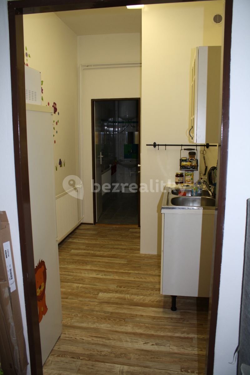 Pronájem nebytového prostoru 82 m² — photo 4