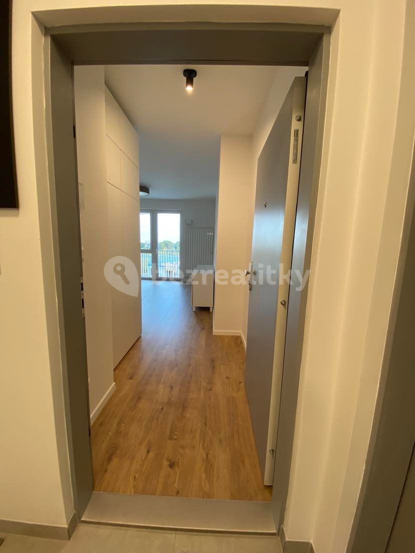 Prenájom bytu 2-izbový 42 m² — photo 5
