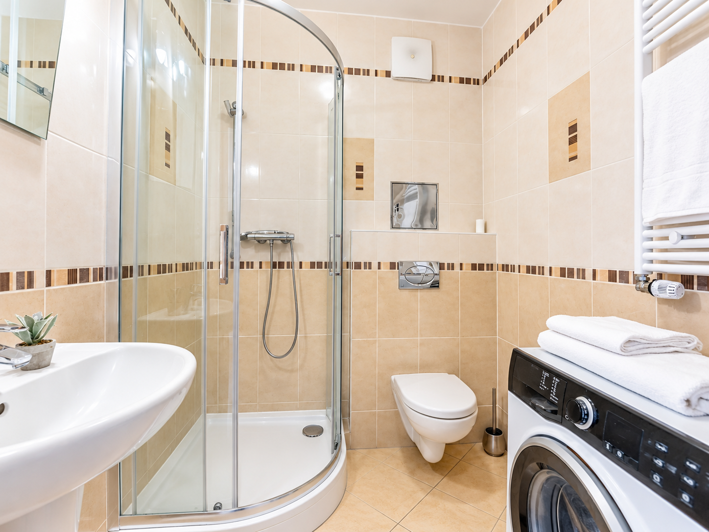 Pronájem bytu 1+kk 46 m², Praha – náhled fotky 7