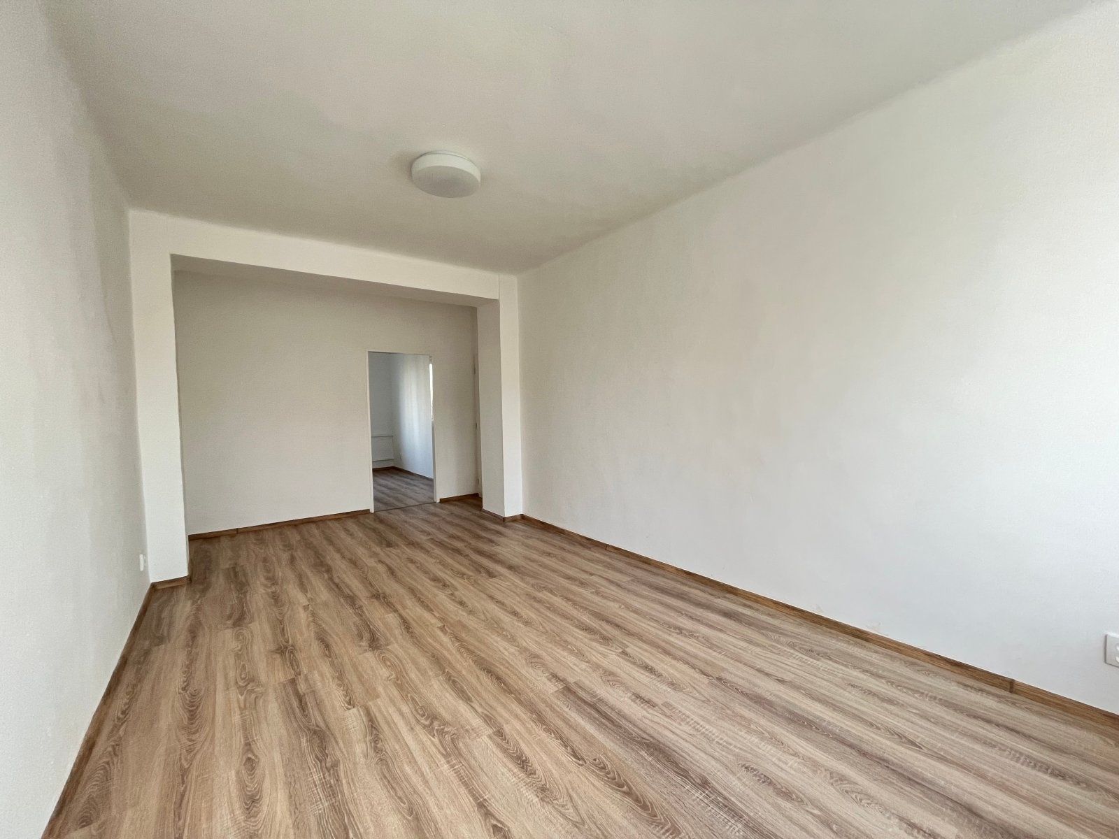 Pronájem bytu 2+1 50 m² — photo 3
