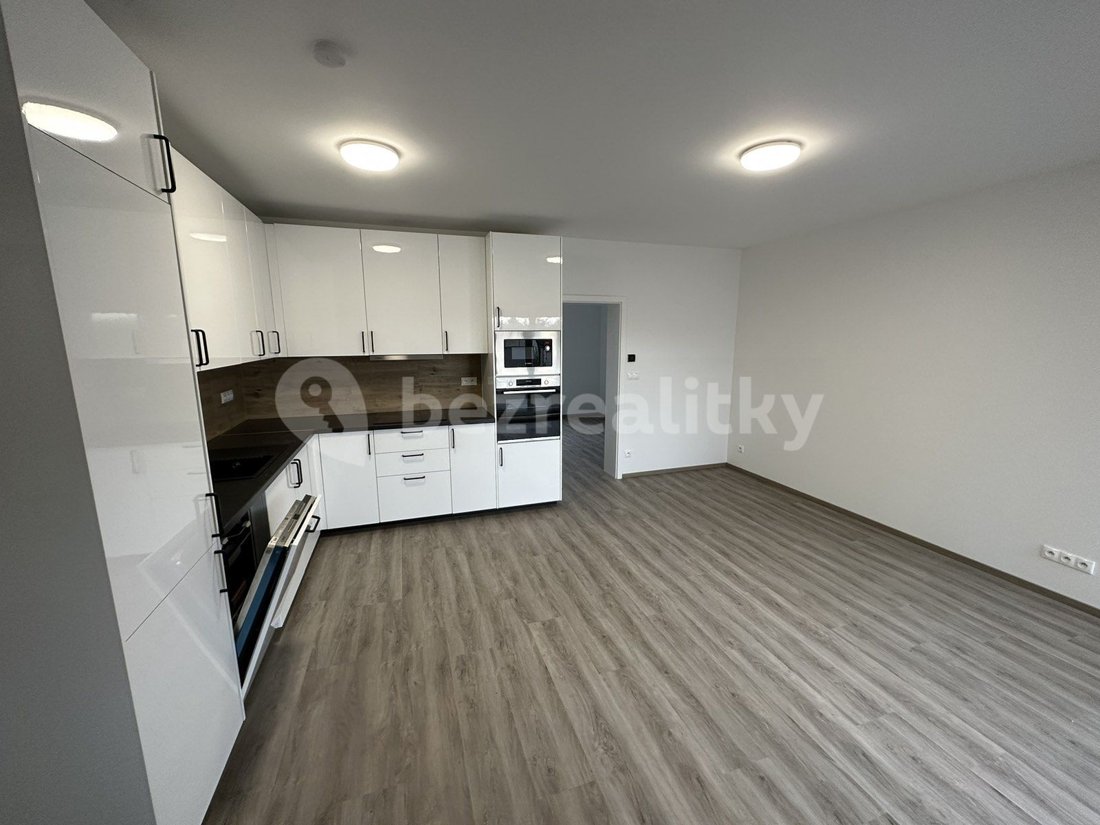 Pronájem bytu 2+kk 73 m²