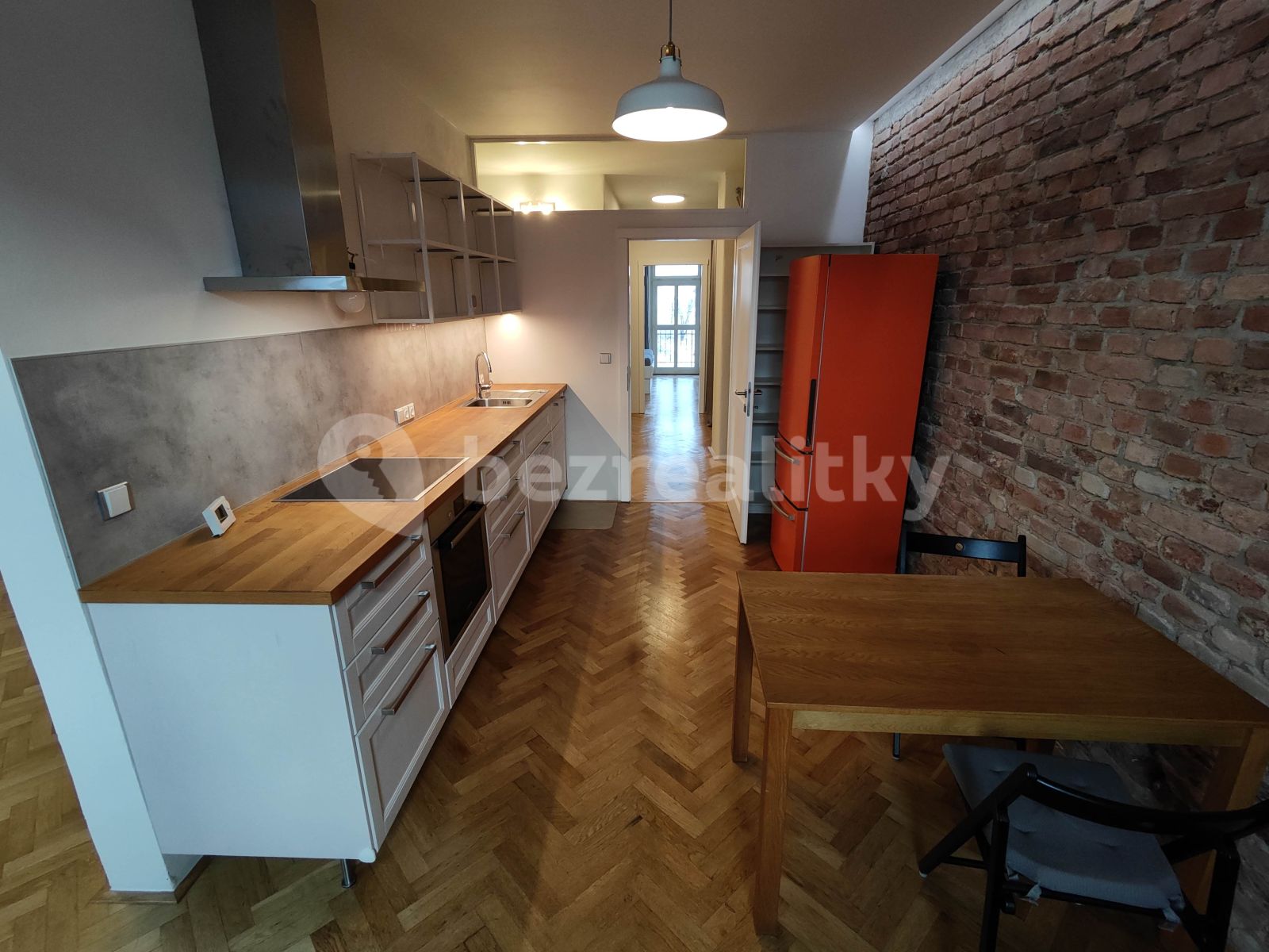 Pronájem bytu 2+1 68 m² — photo 3