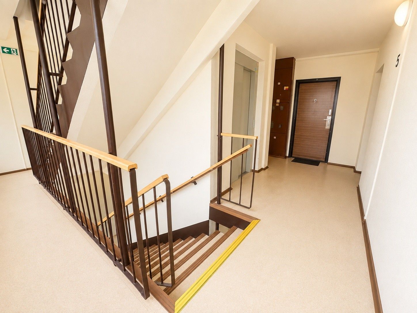 Prodej bytu 2+kk 43 m², Praha – náhled fotky 12