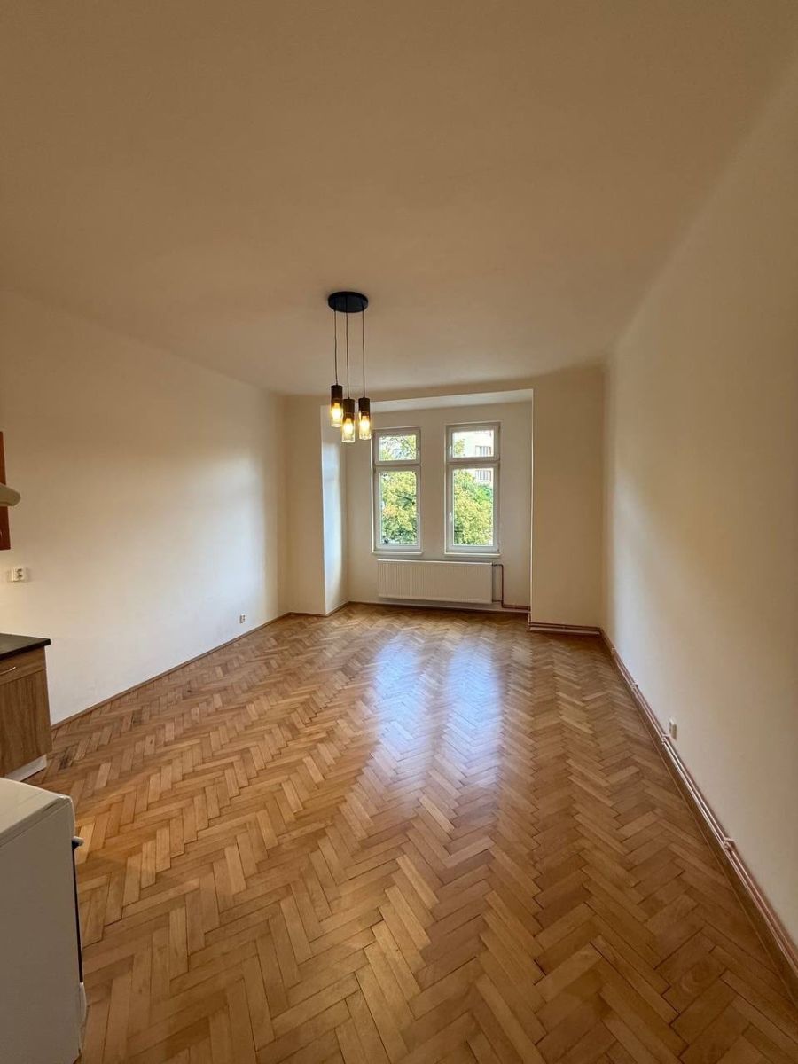 náměstí Dr. Václava Holého, Praha - Libeň – fotografie 3