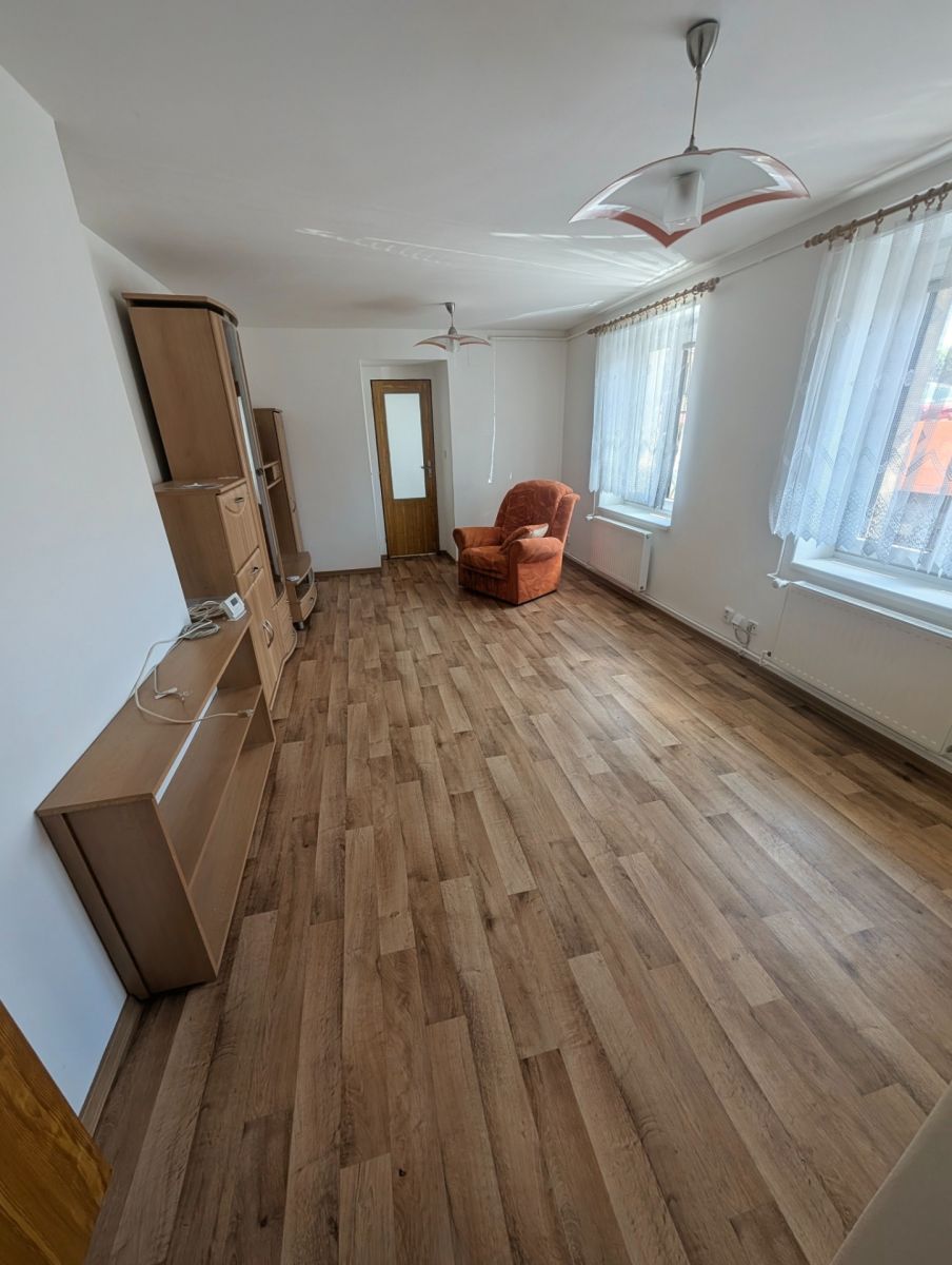Pronájem bytu 2+1 36 m² — photo 3