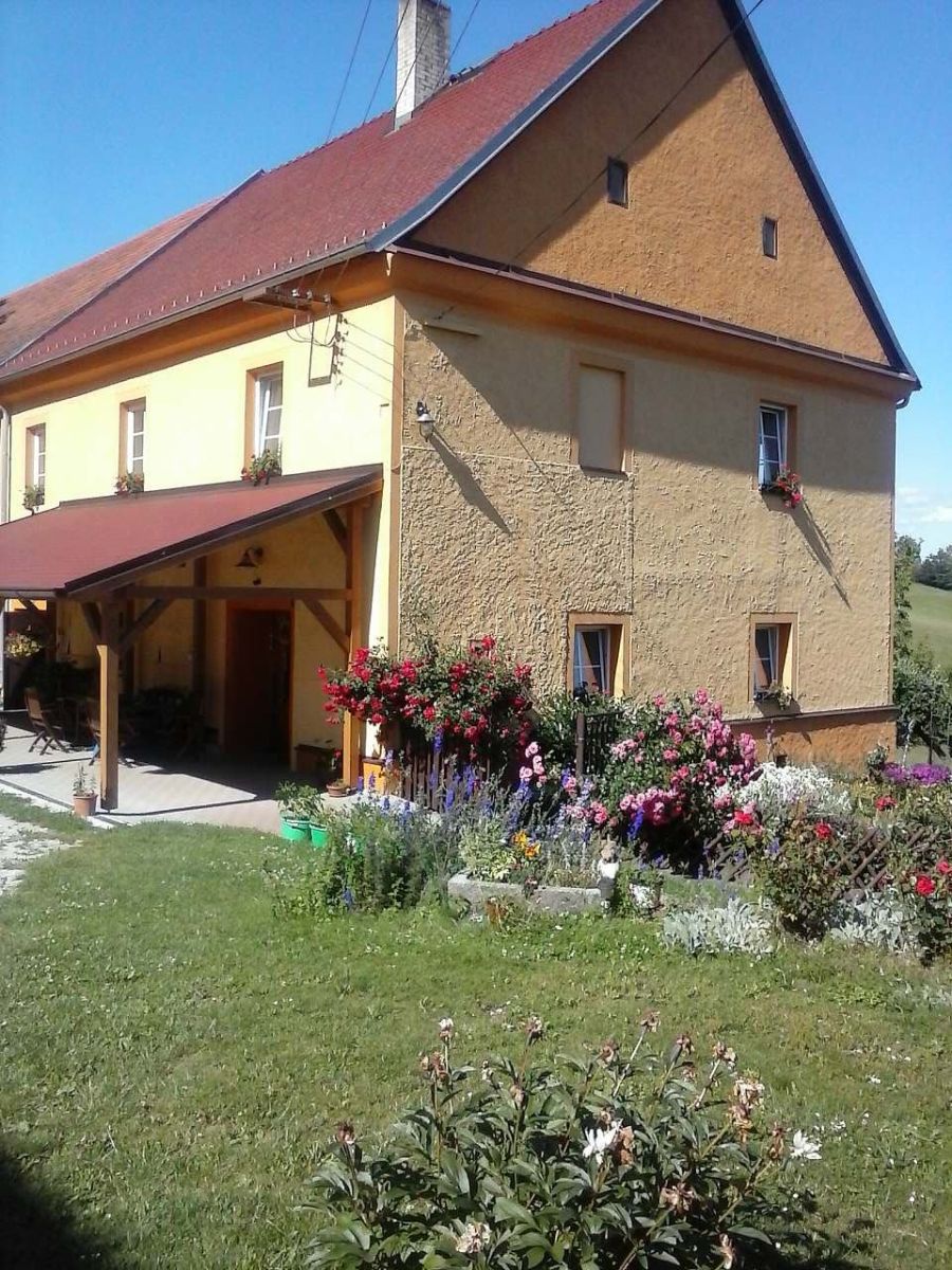 Pronájem objektu, Petrovice u Sušice – náhled fotky 3