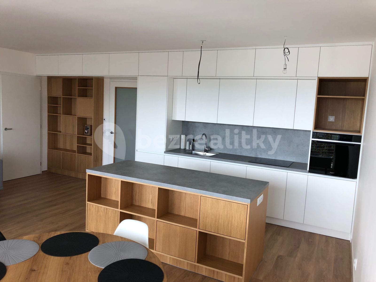 Pronájem bytu 4+kk 128 m²
