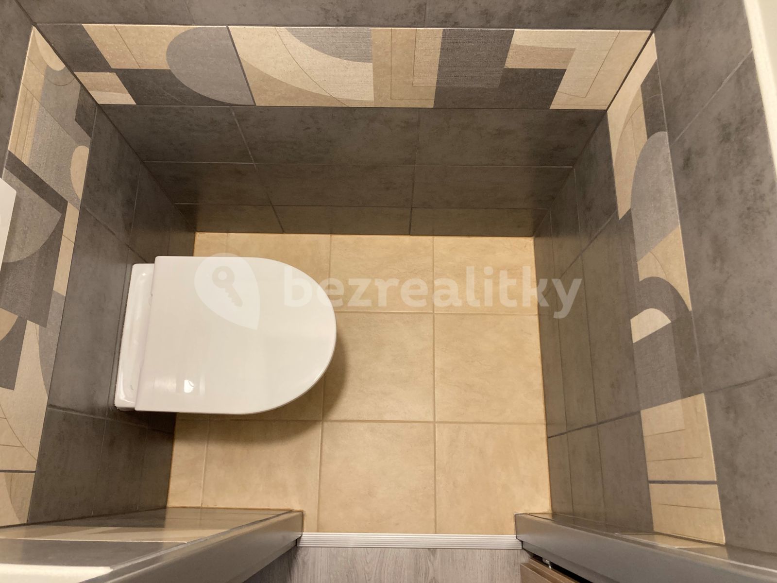 Pronájem bytu 3+1 78 m², Smiřice – náhled fotky 16