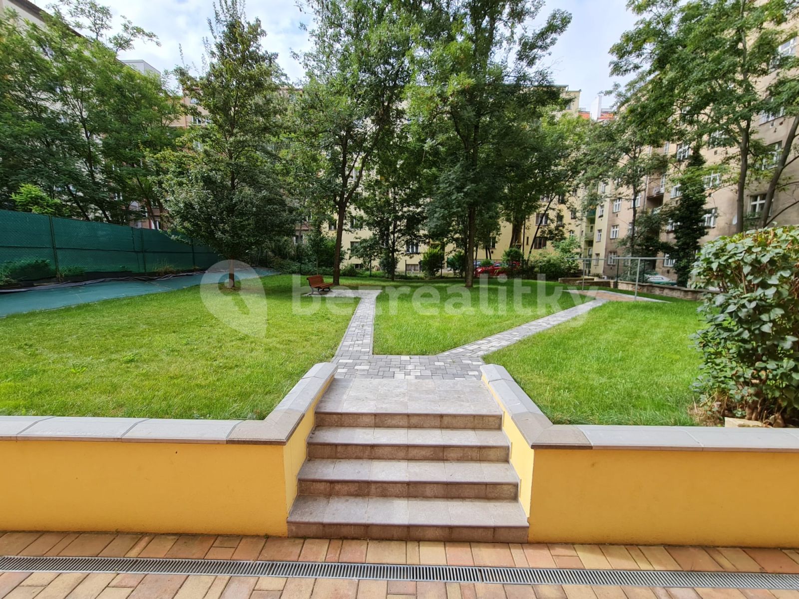 Pronájem bytu 2+kk 52 m² — photo 4