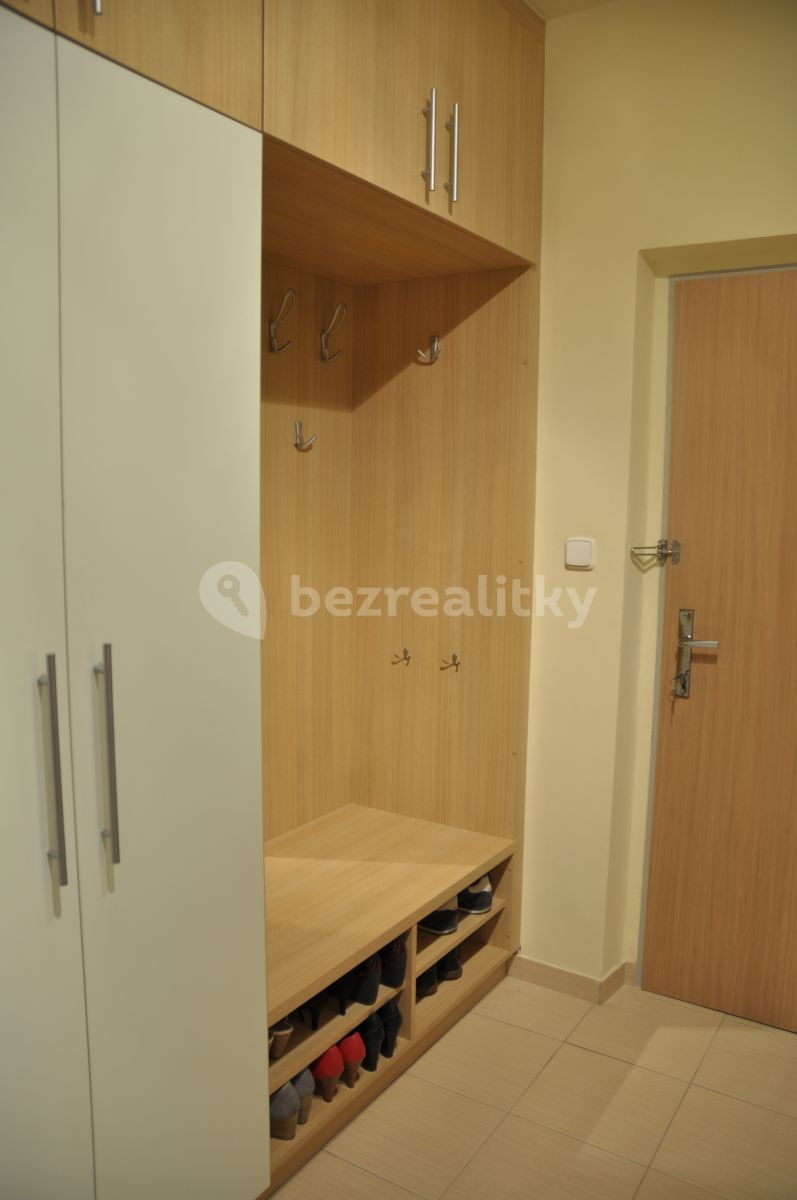 Pronájem bytu 2+1 55 m² — photo 4