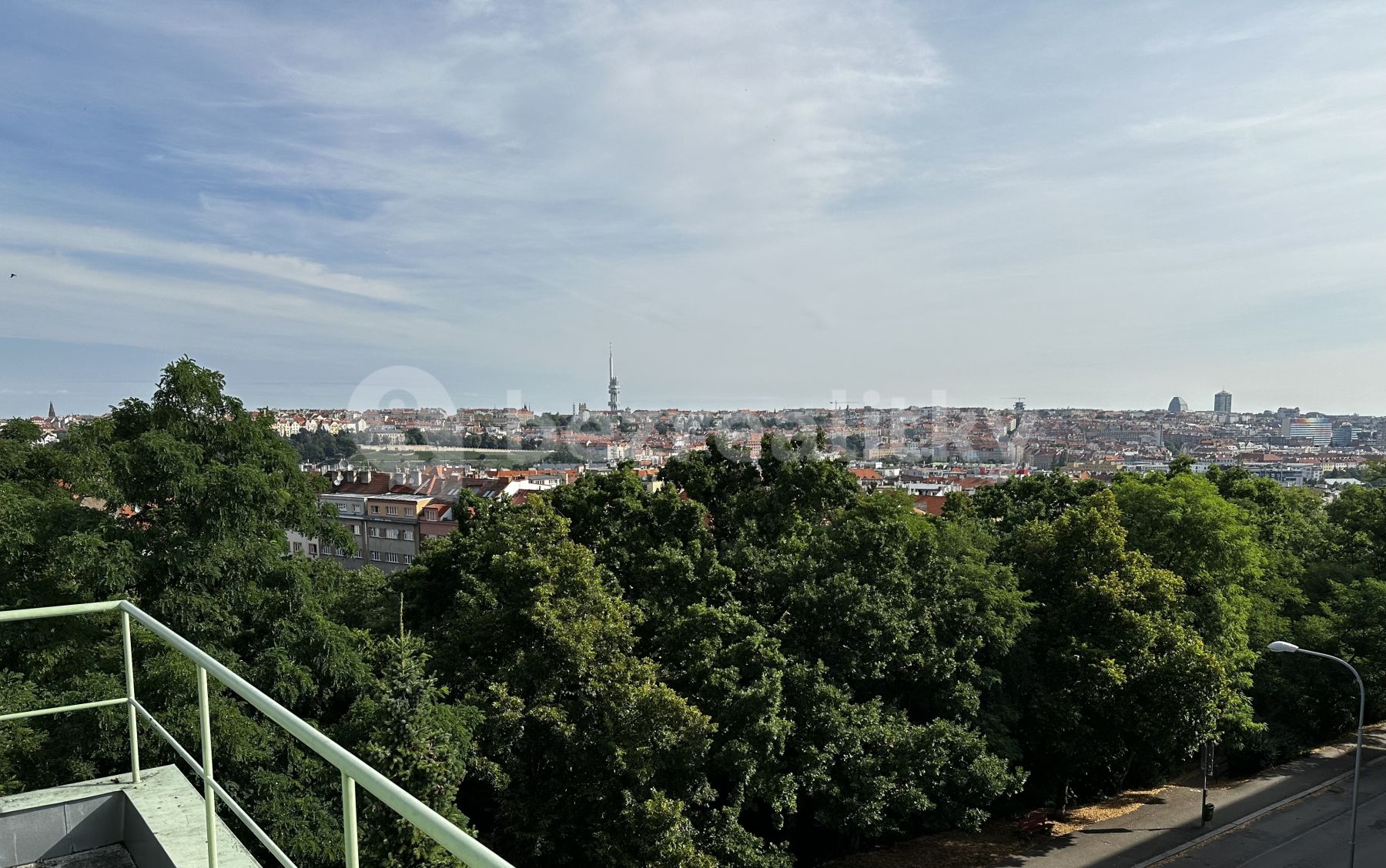 Pronájem bytu 2+kk 30 m²