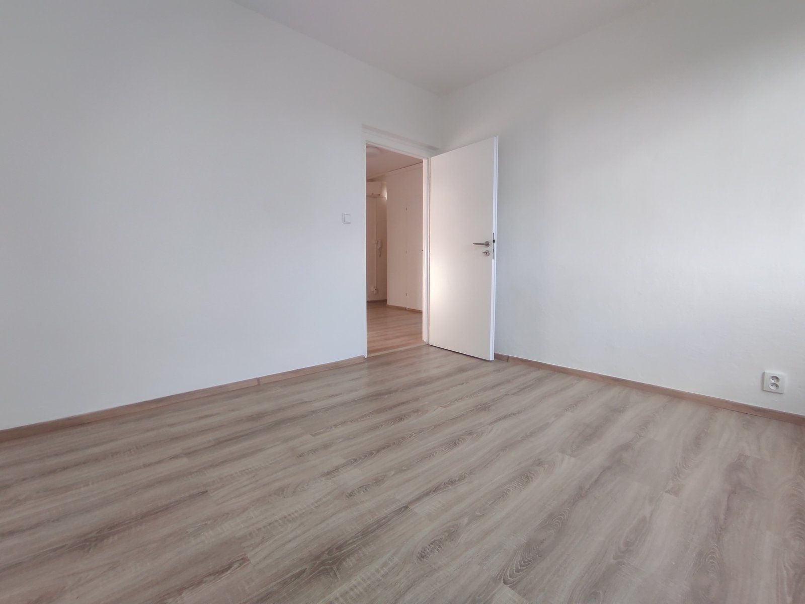 Pronájem bytu 3+1 67 m², Orlová – náhled fotky 13