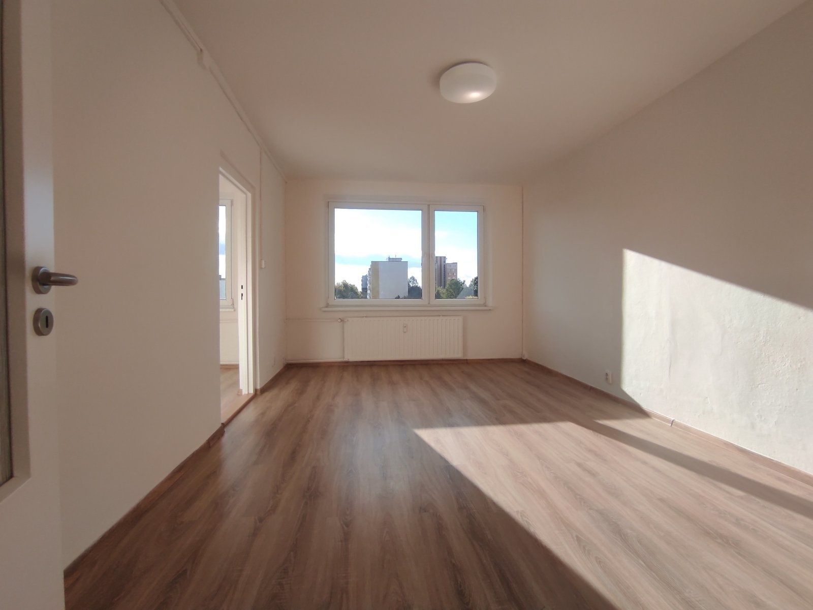 Pronájem bytu 3+1 67 m², Orlová – náhled fotky 2