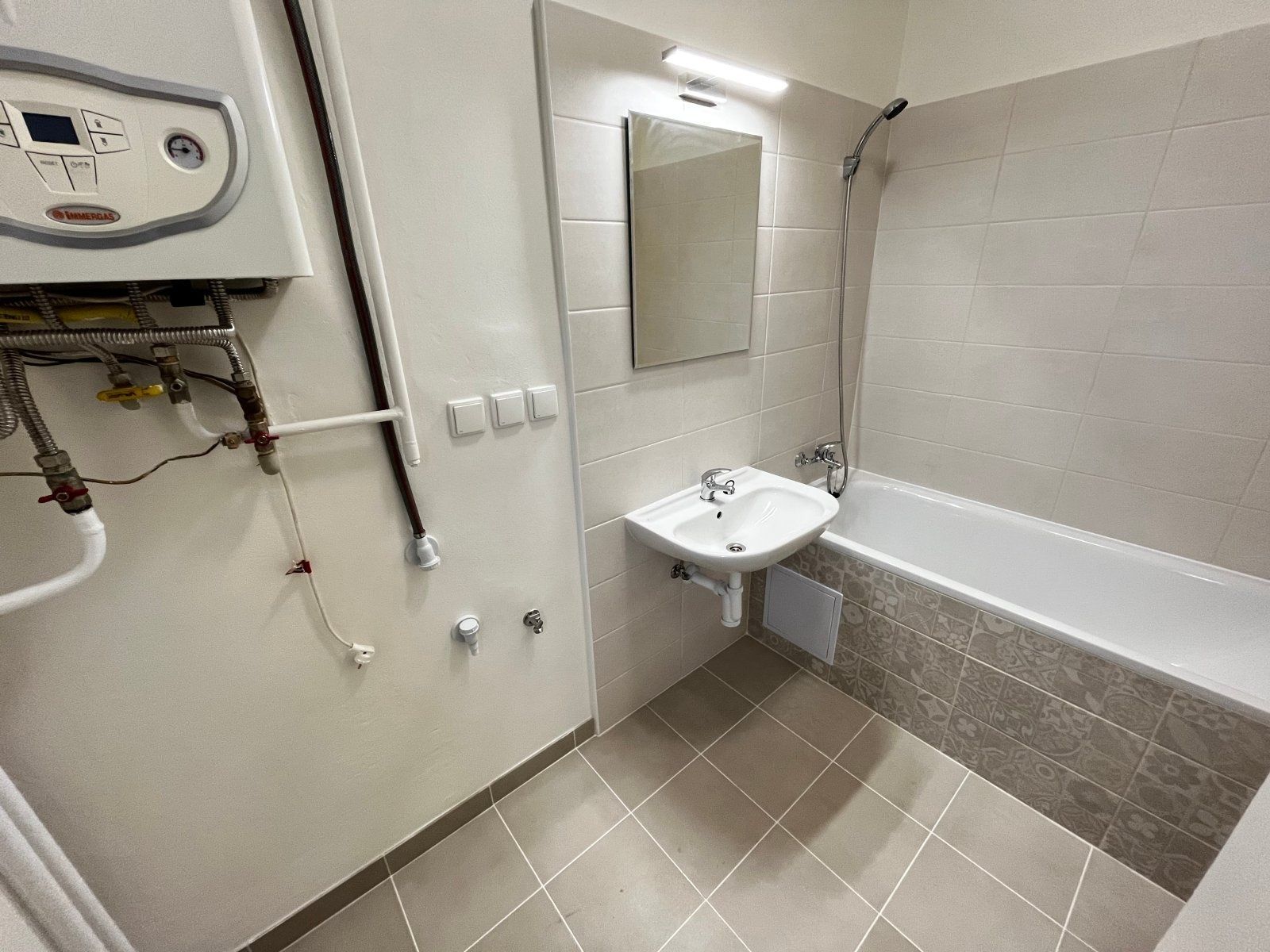 Pronájem bytu 2+1 51 m², Orlová – náhled fotky 9