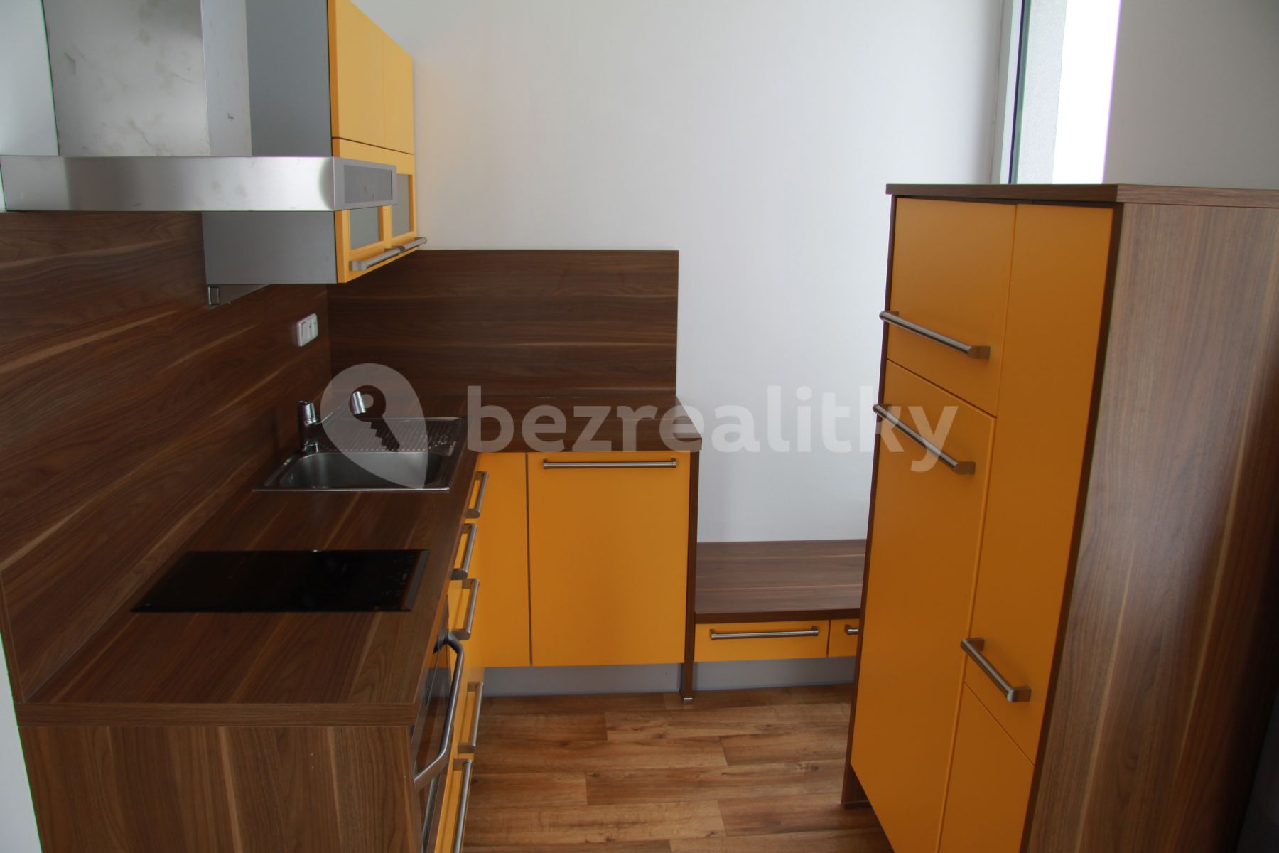 Pronájem bytu 1+kk 44 m² — photo 2