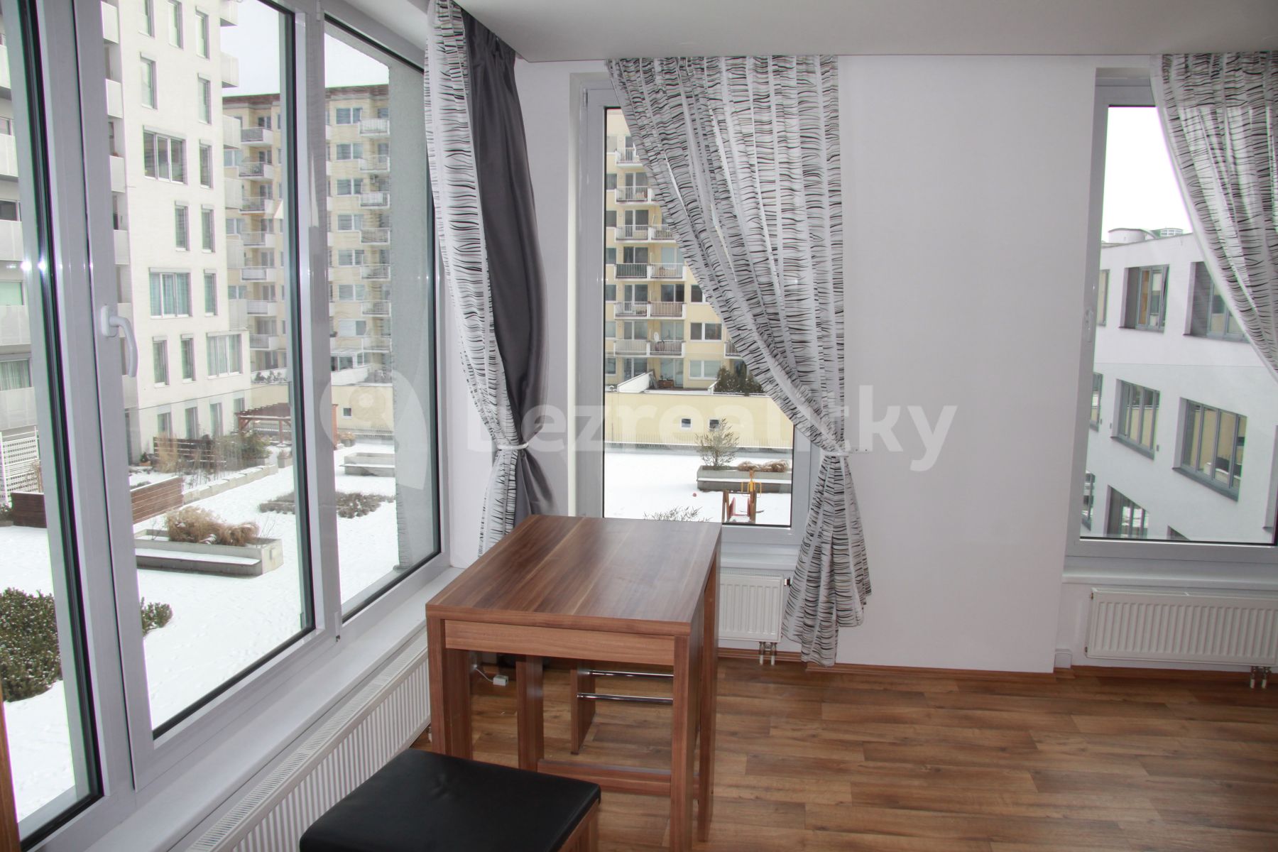 Pronájem bytu 1+kk 44 m²