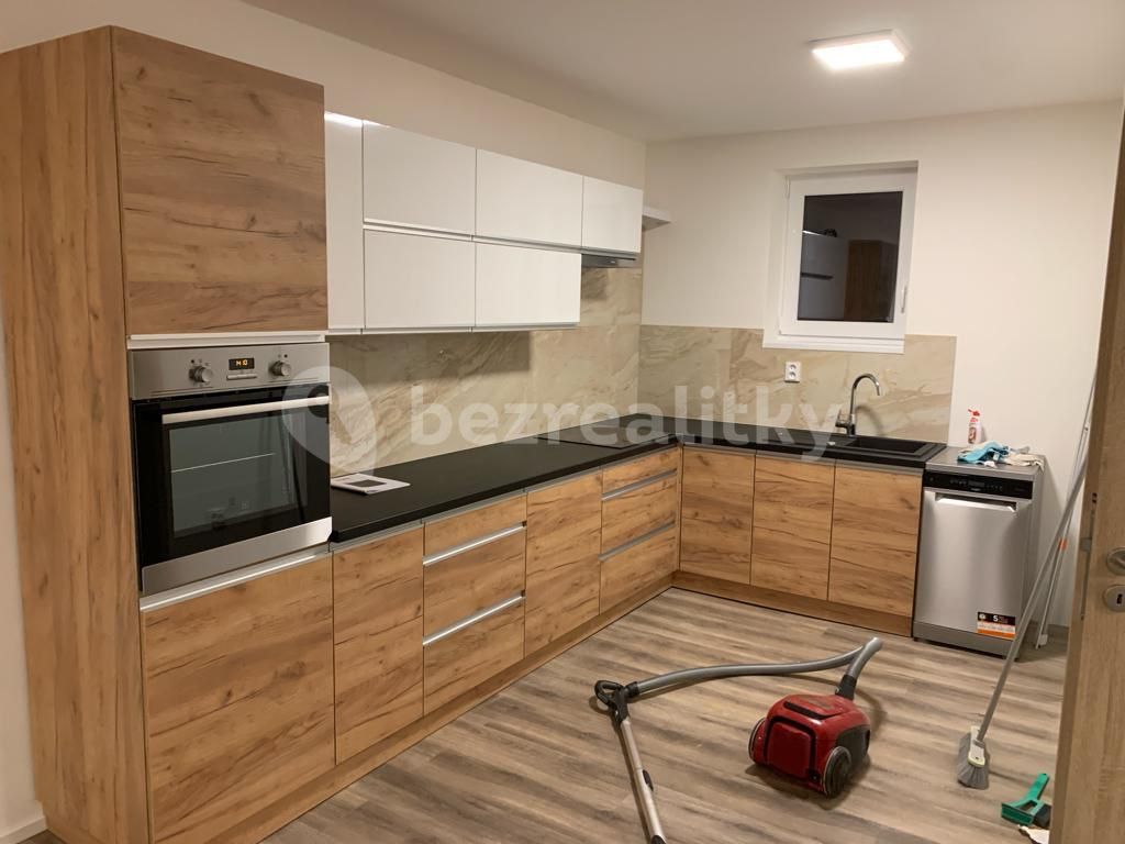 Pronájem bytu 2+kk 60 m² — photo 3