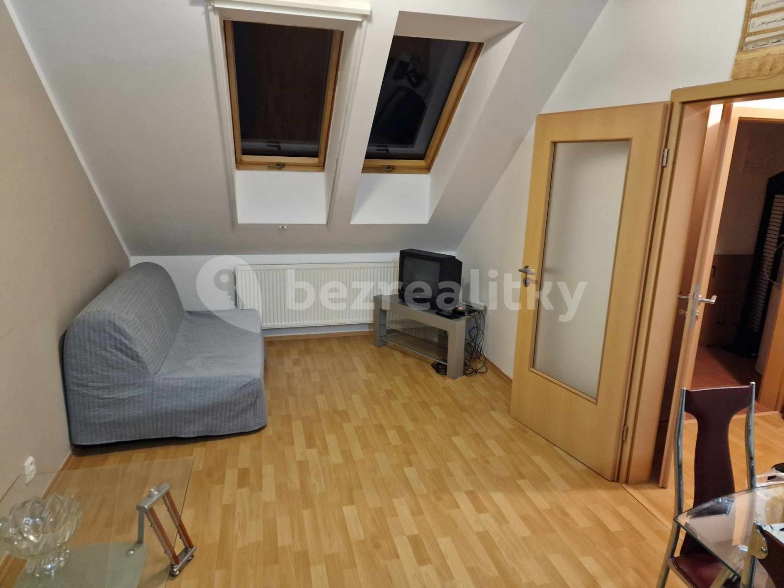 Pronájem bytu 2+kk 60 m² — photo 2