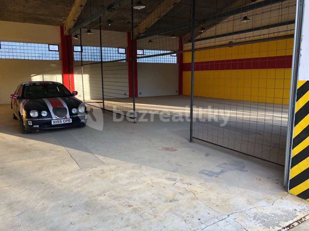 Pronájem nebytového prostoru 180 m² — photo 3