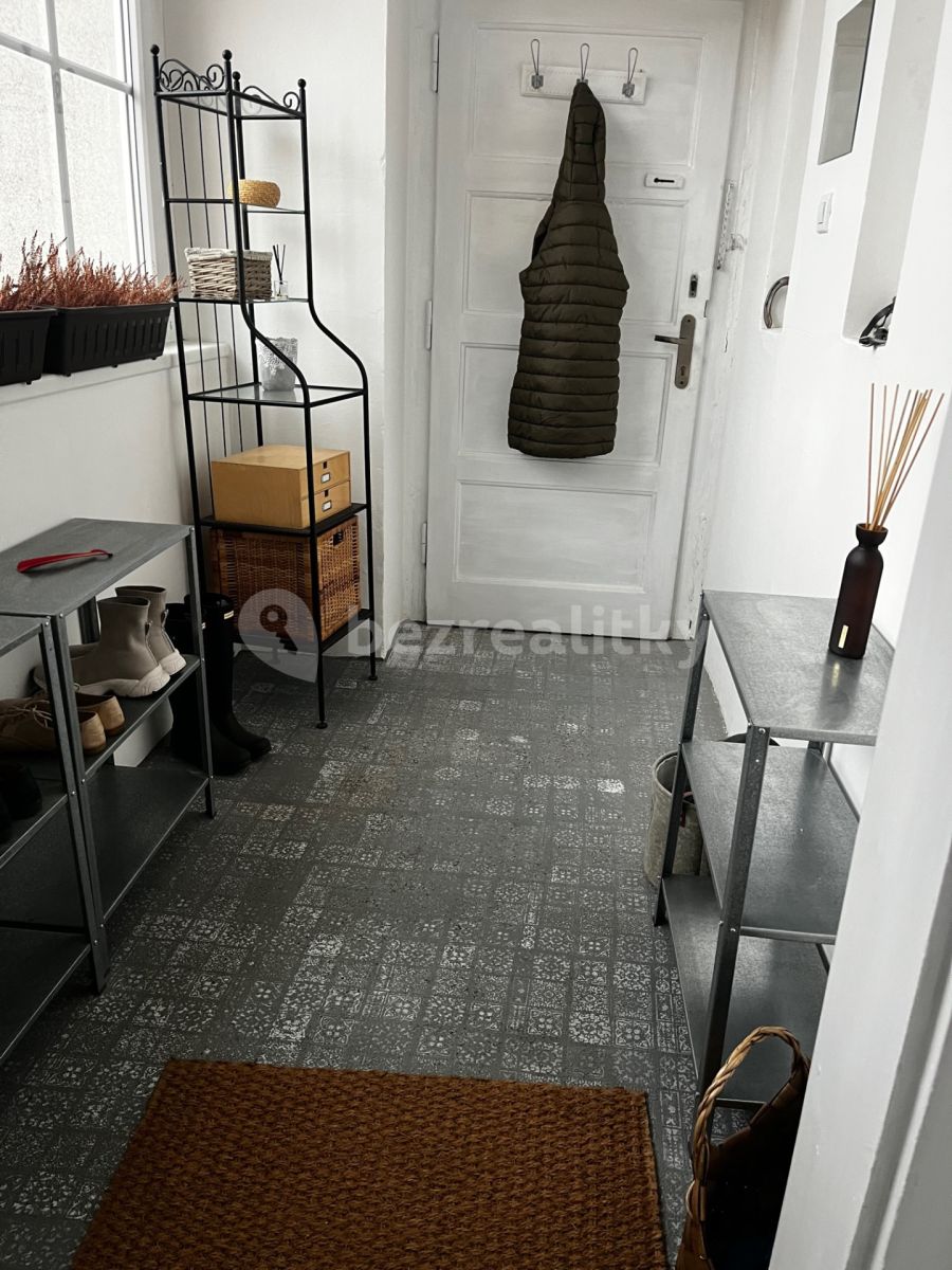 Pronájem bytu 2+1 70 m² — photo 3