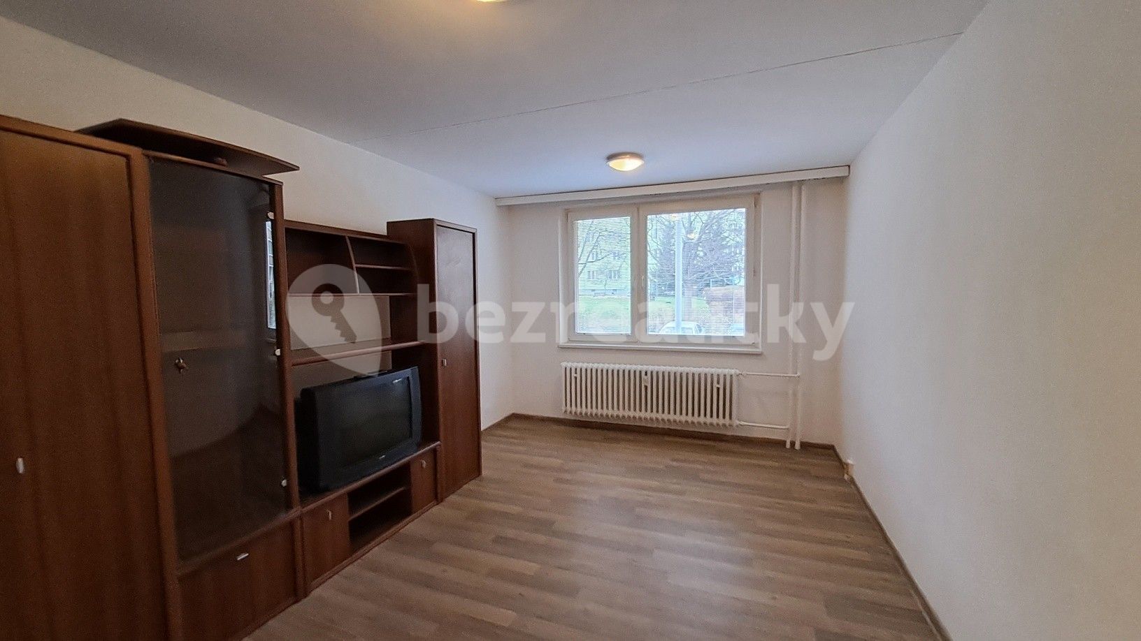 Pronájem bytu 1+1 39 m² — photo 2