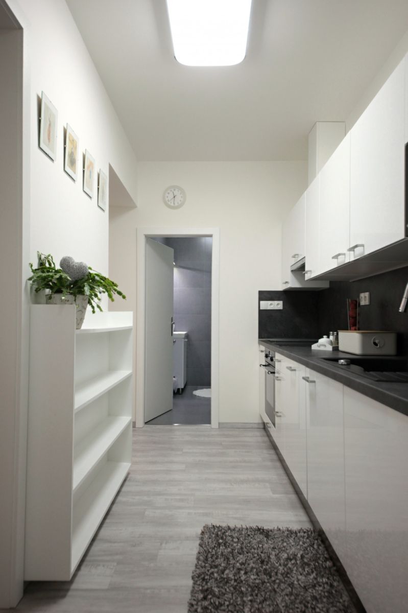 Pronájem bytu 56 m², Praha – náhled fotky 15