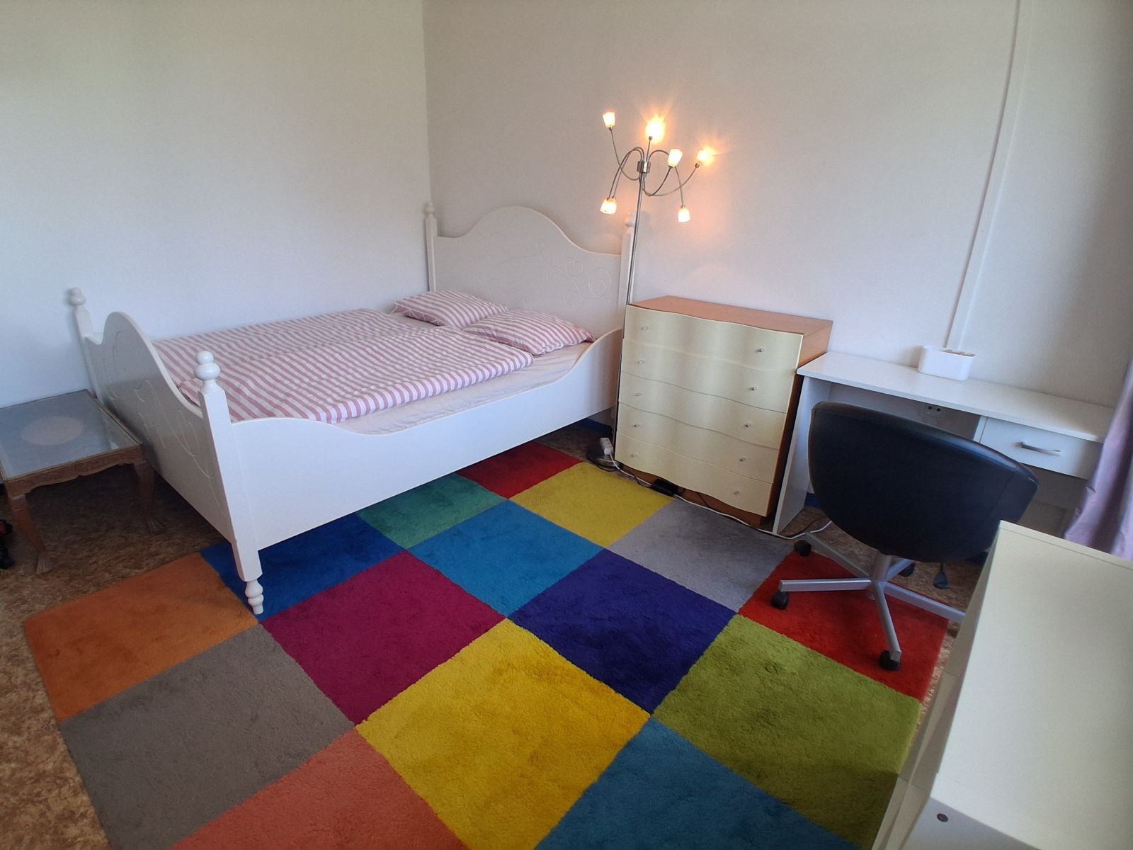 Pronájem bytu  80 m²