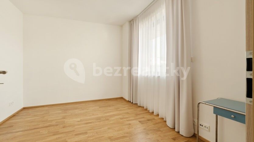 Pronájem bytu 2+1 59 m² — photo 5