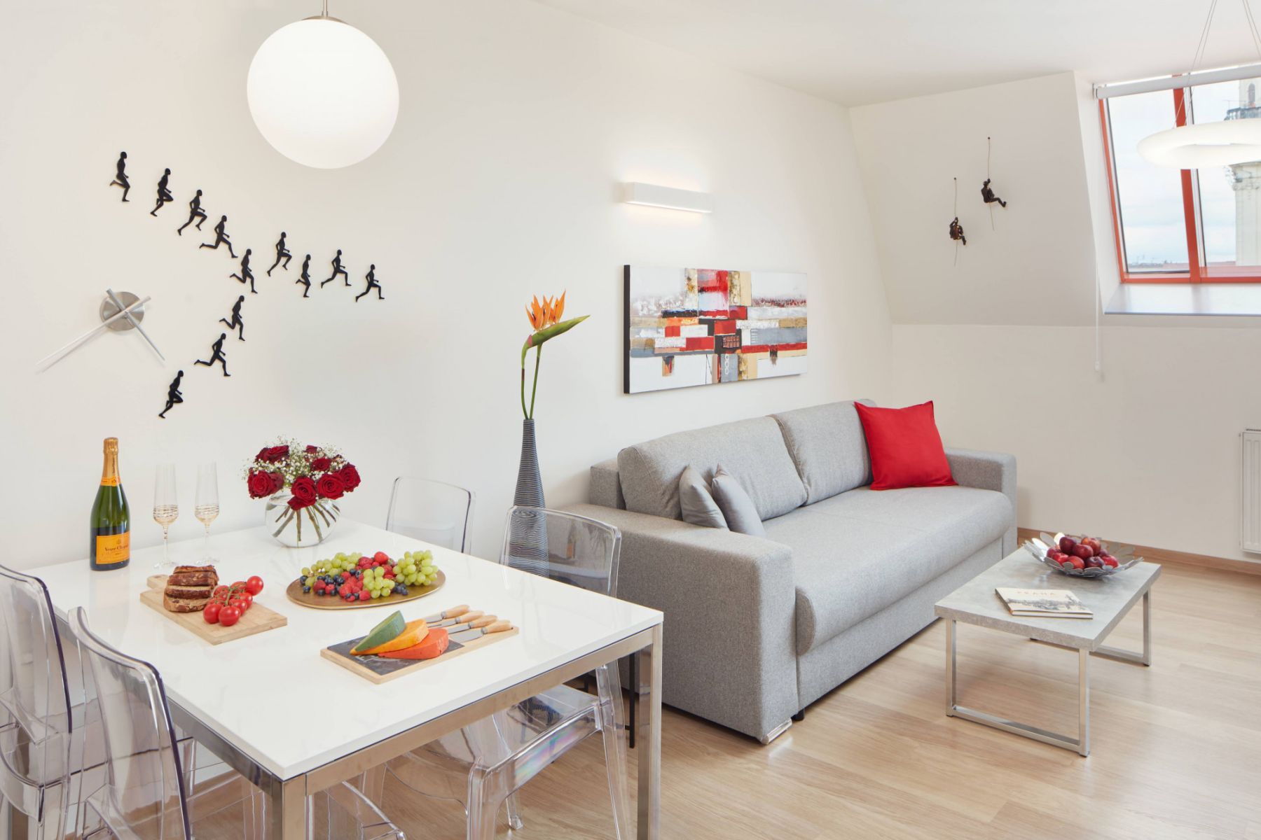 Pronájem bytu  45 m² — photo 2