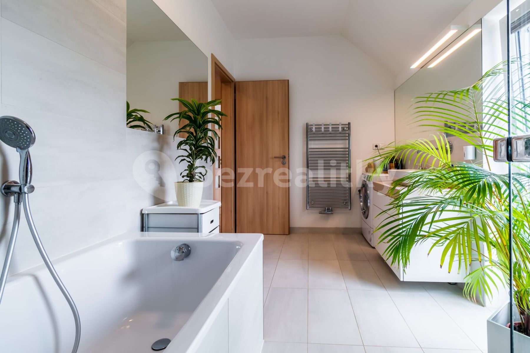 Pronájem domu 133 m², pozemek 550 m² — photo 5