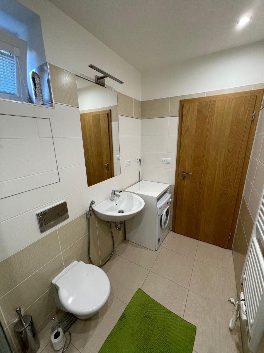 Prodej bytu 1+kk 36 m², Praha – náhled fotky 8