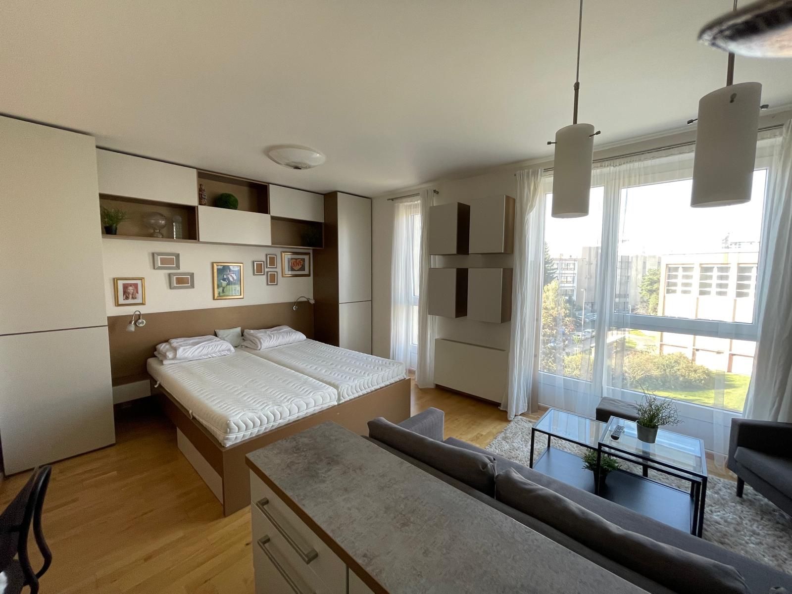 Prodej bytu 1+kk 36 m², Praha – náhled fotky 5