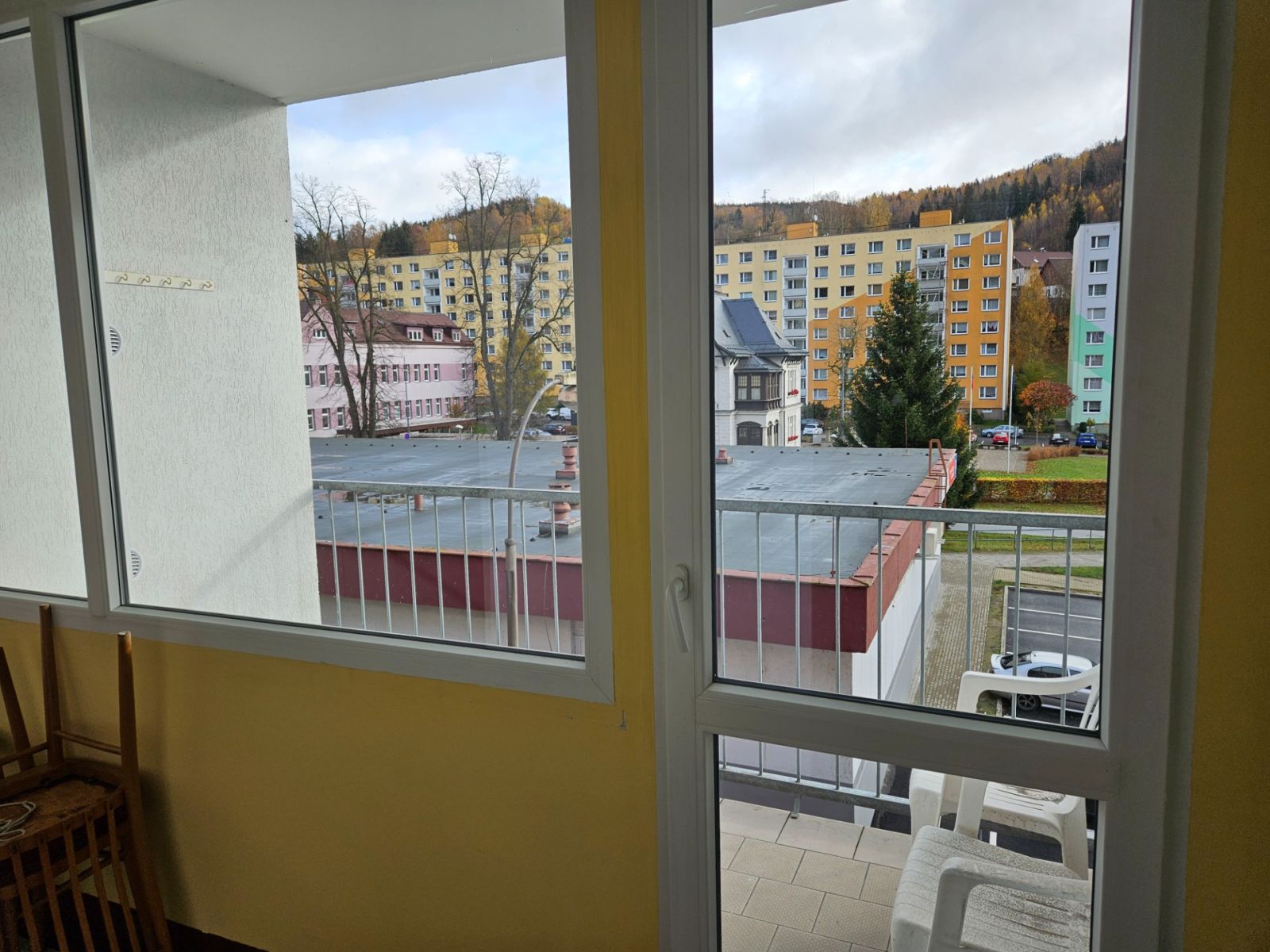 Pronájem bytu 1+1 34 m², Desná – náhled fotky 11