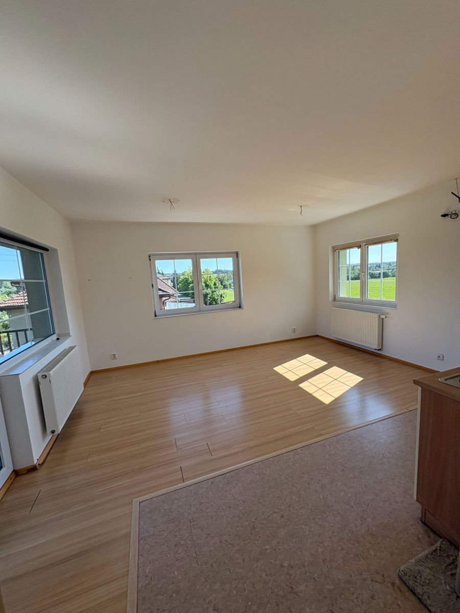 Pronájem bytu 3+kk 47 m² — photo 2