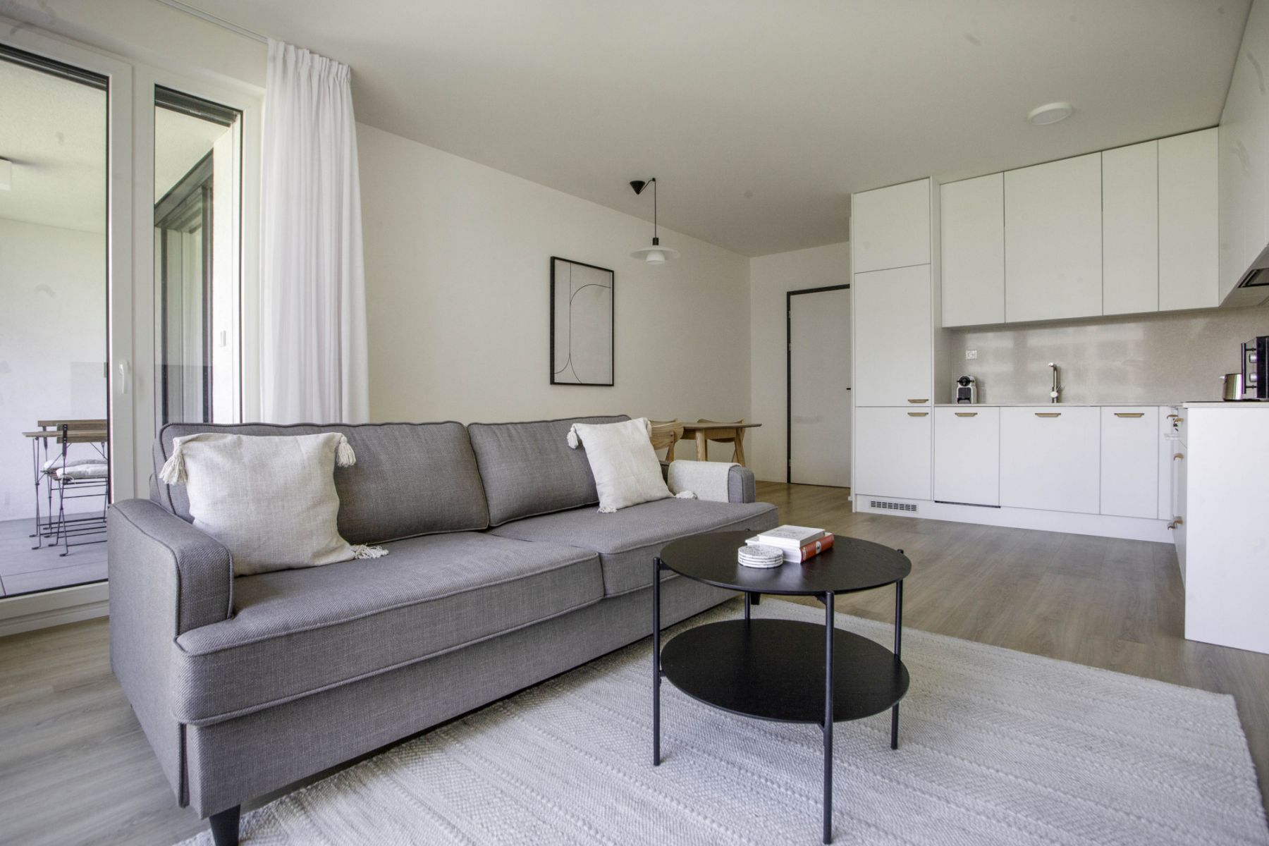 Pronájem bytu  61 m² — photo 3