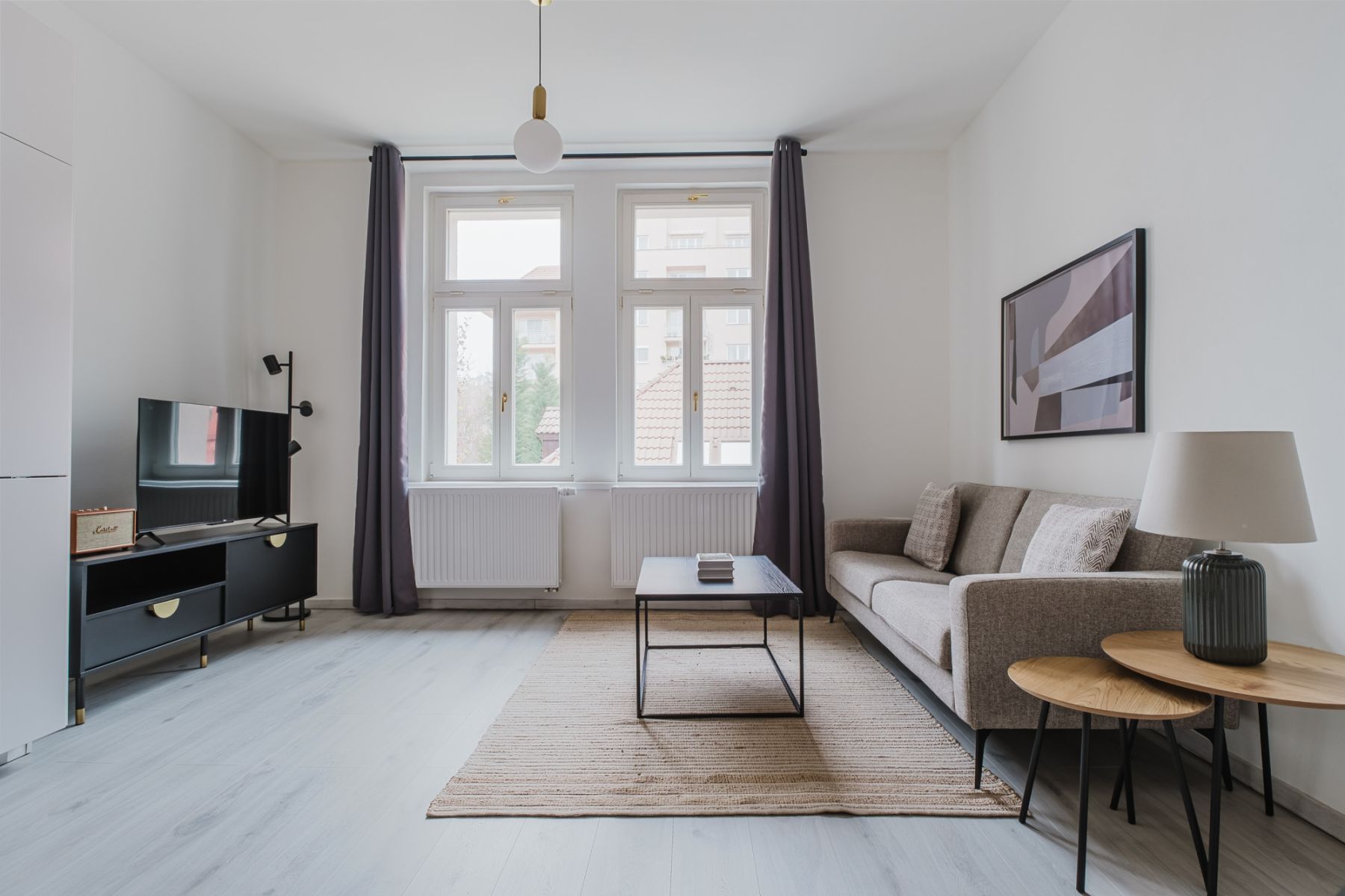 Pronájem bytu  49 m² — photo 2