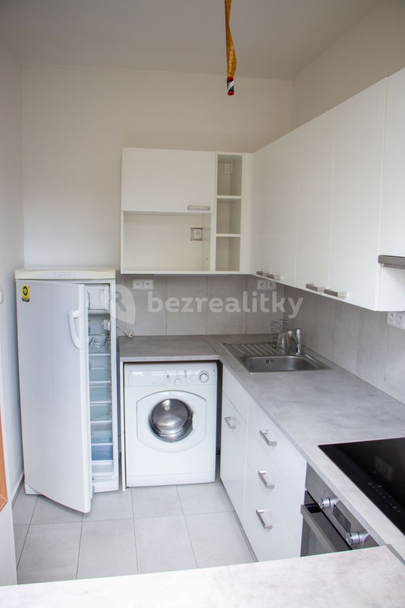 Pronájem bytu 2+kk 50 m² — photo 5