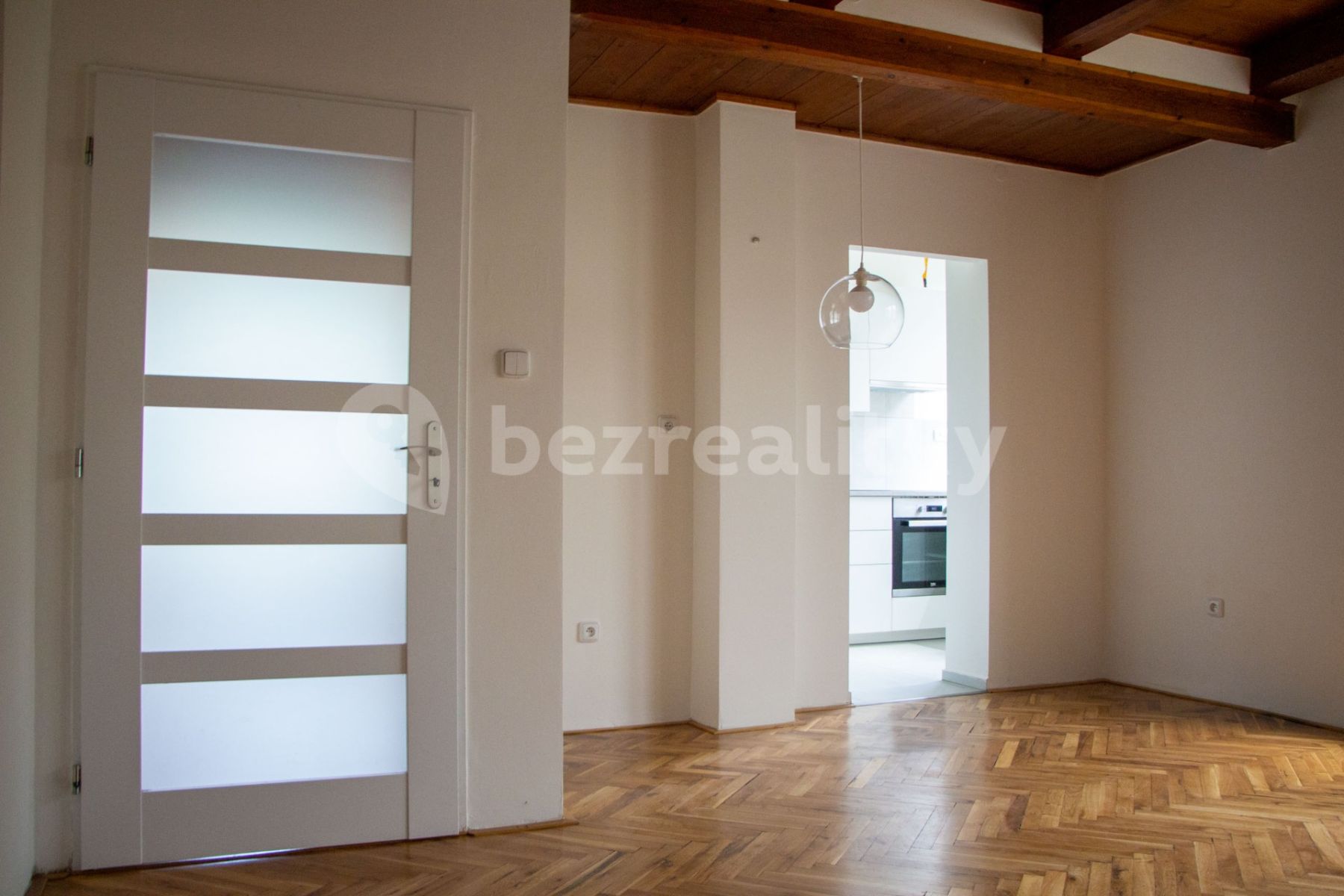 Pronájem bytu 2+kk 50 m² — photo 4