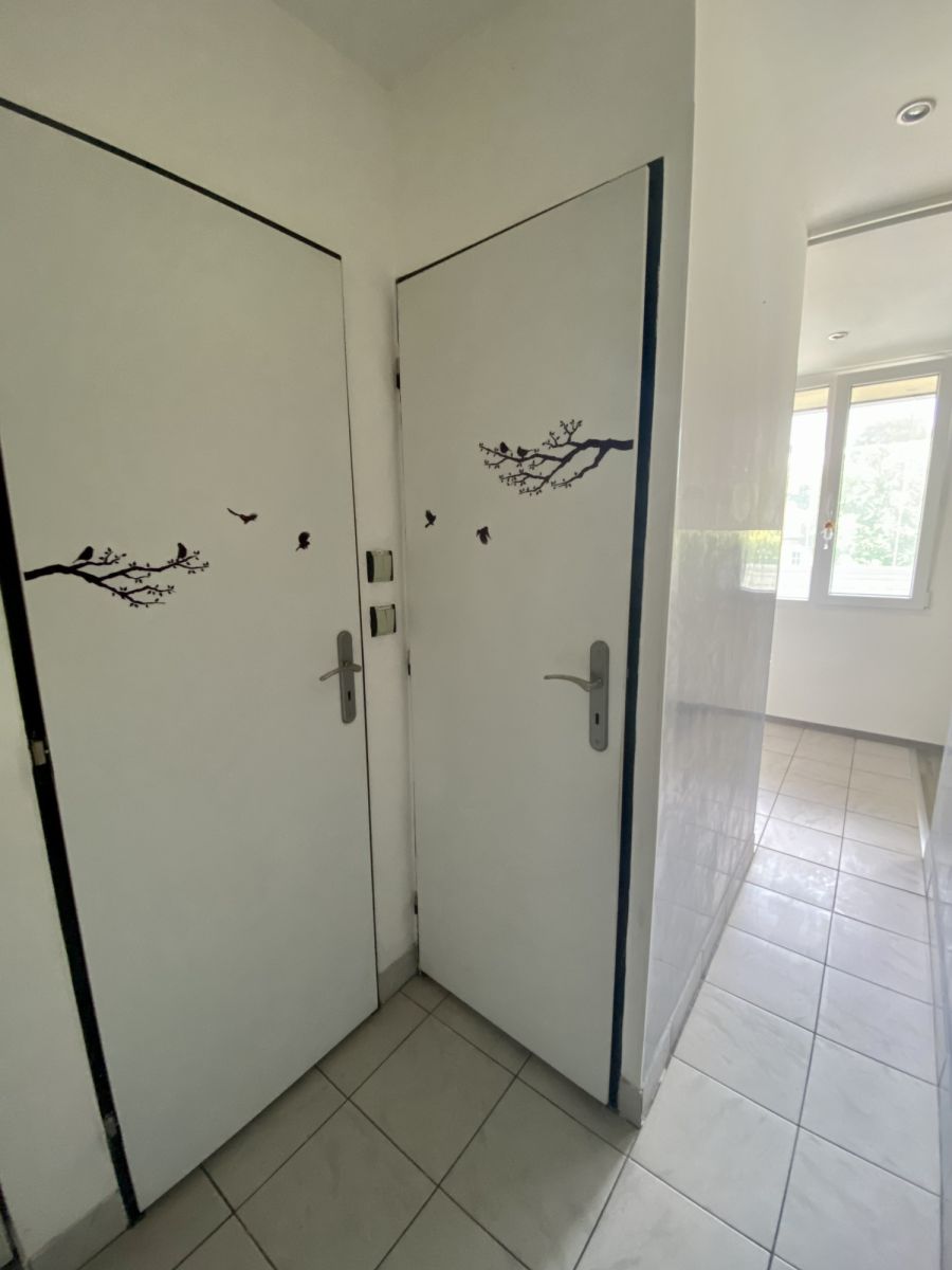Pronájem bytu 33 m², Praha – náhled fotky 12