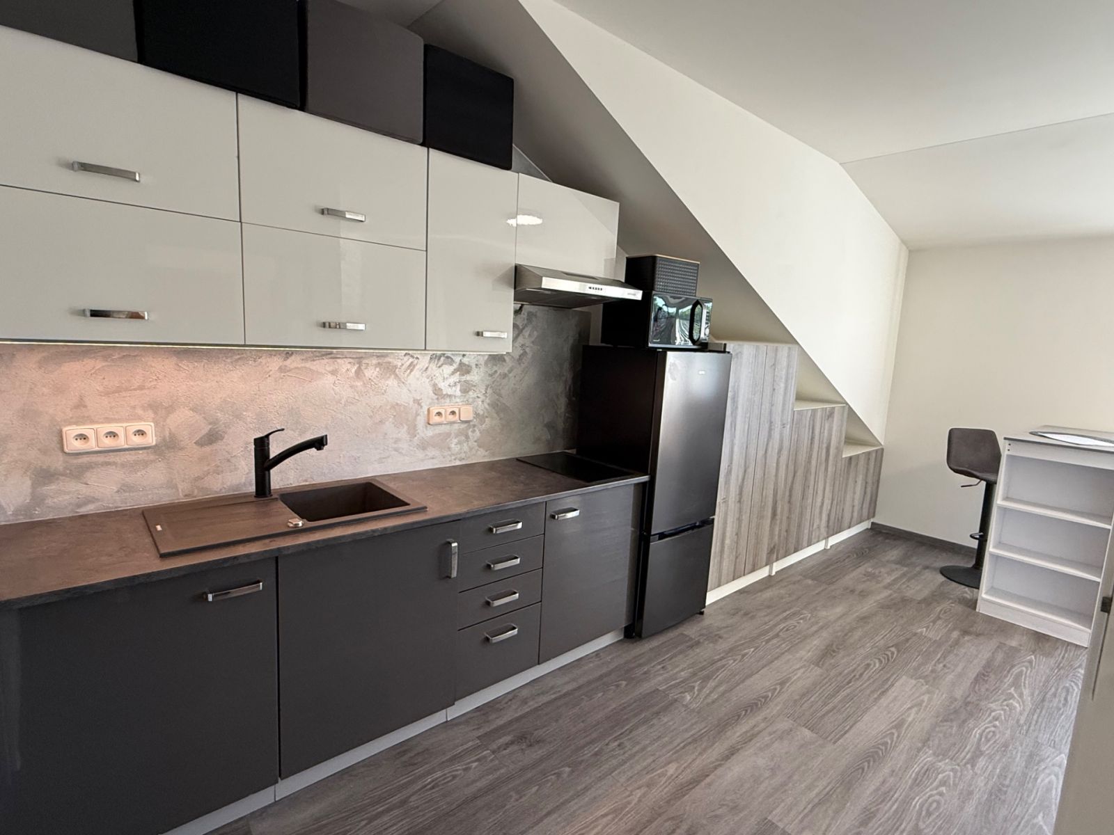 Pronájem bytu 1+kk 32 m²