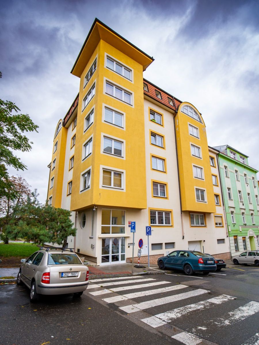 Pronájem bytu 2+kk 55 m², Praha – náhled fotky 17