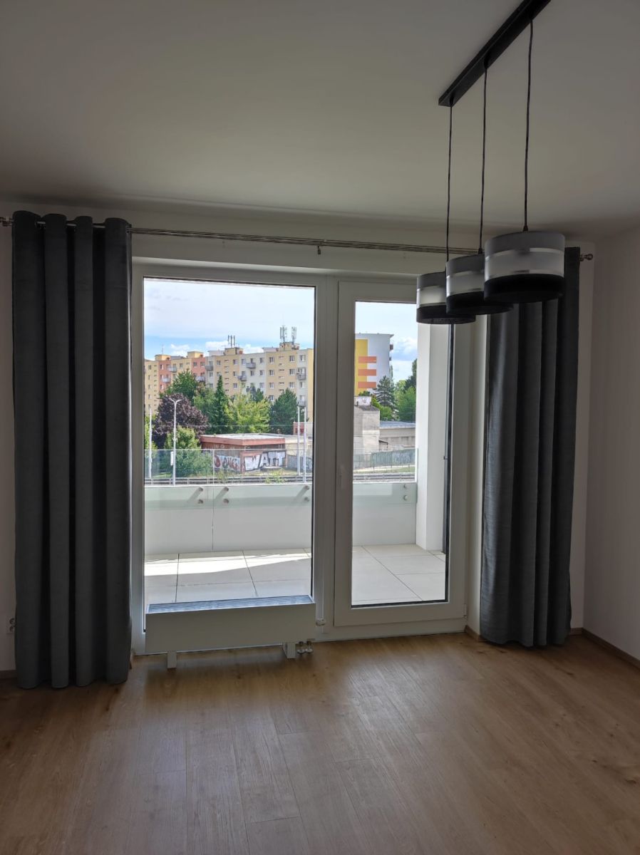 Pronájem bytu 1+kk 35 m², Brno – náhled fotky 10