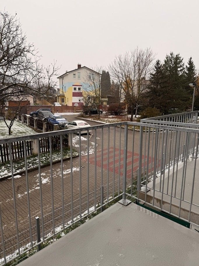 Pronájem bytu 1+kk 30 m² — photo 2
