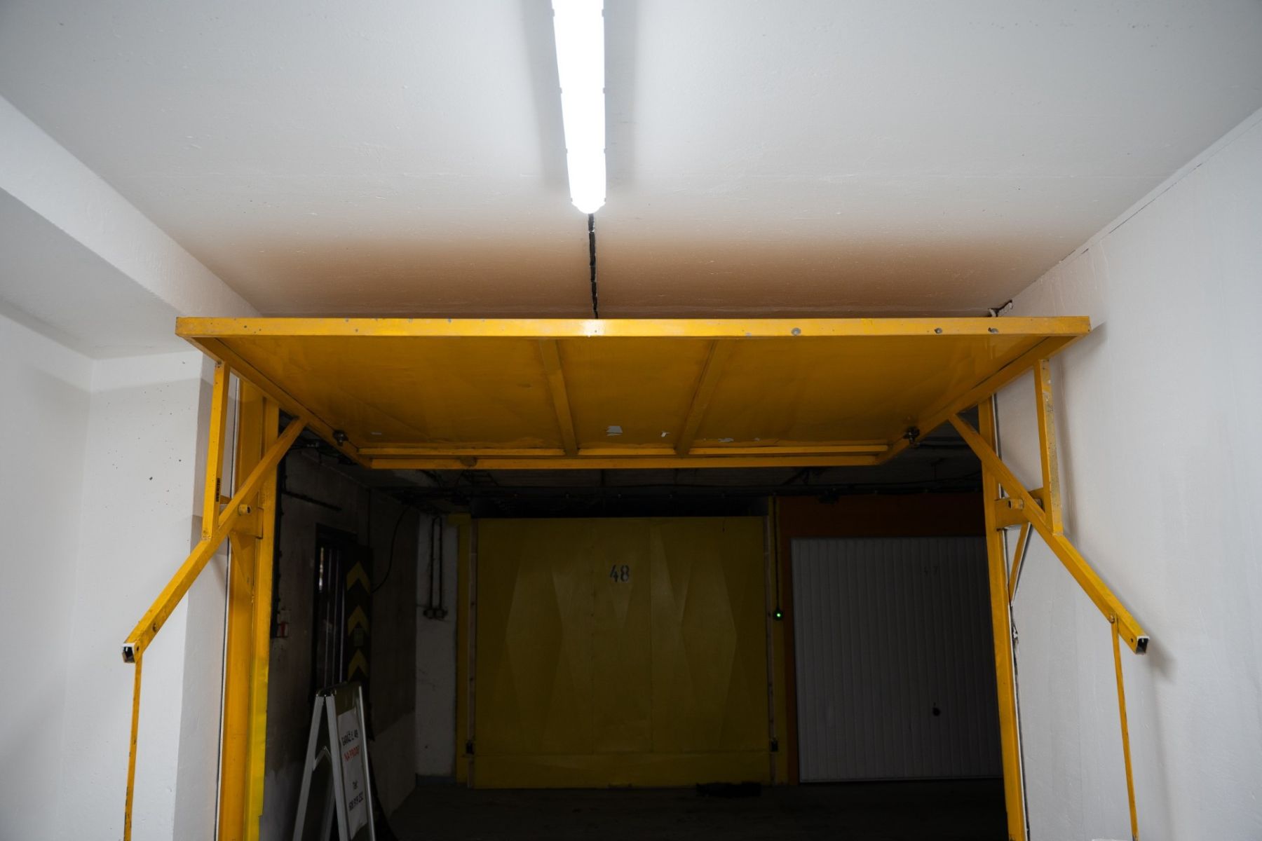 Prodej garáže 20 m² – další