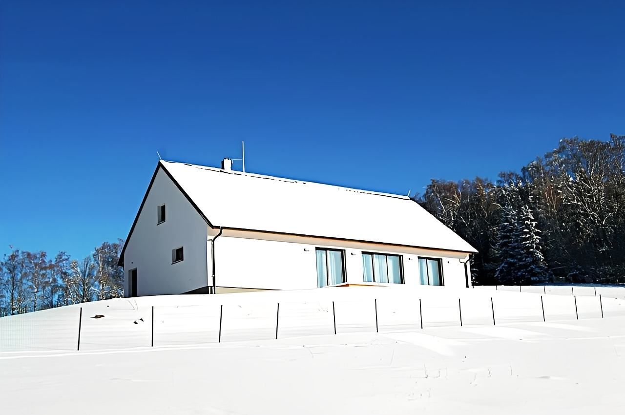 Pronájem objektu, Březová – náhled fotky 3