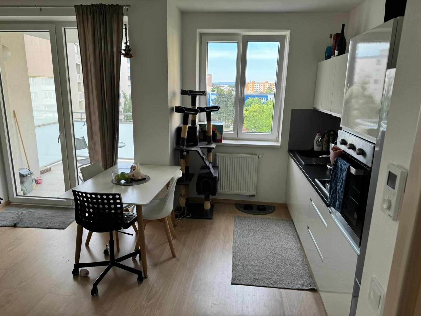 Pronájem bytu 1+kk 34 m²