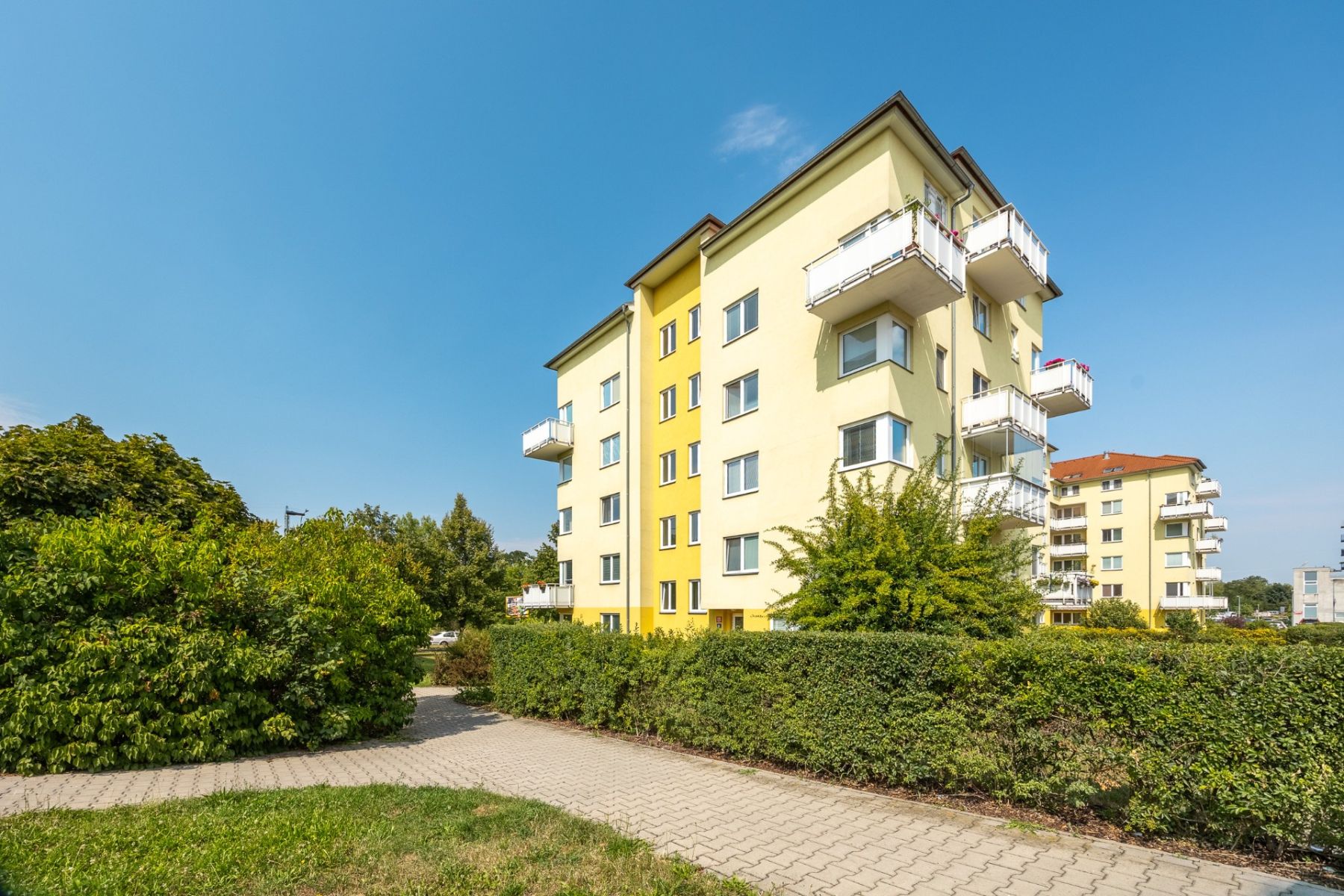 Prodej bytu 1+kk 38 m², Praha – náhled fotky 13